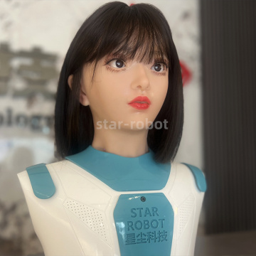 Robot hình người có thể tùy chỉnh