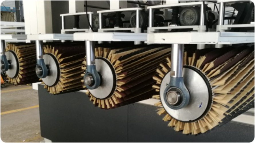 Special shape wood plates sanding machine with primer