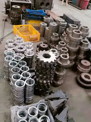 OEM Blades and Knives for Industrial Recycling Machines: Herbold, Zerma, Weima, Cumberland Shredders, Crushers, Granulators, and More