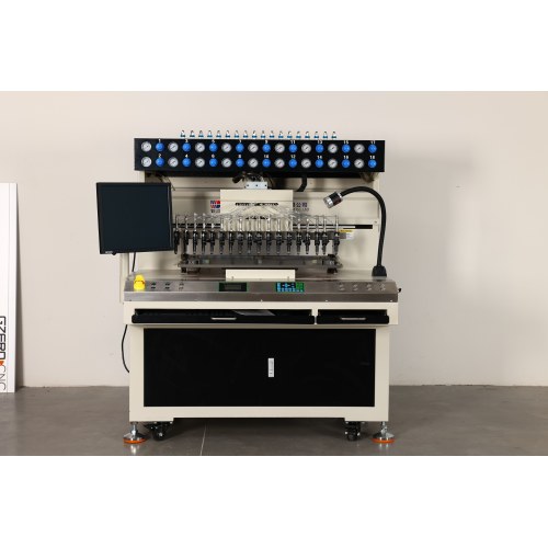 Máy dán nhãn cao su mềm PVC