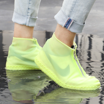 Silicone Waterproof Shoe Cover Reusable Non Slip Grip Has A Zipper