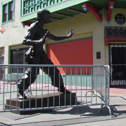 China famous outdoor garden decoration metal craft bronze bruce lee statue