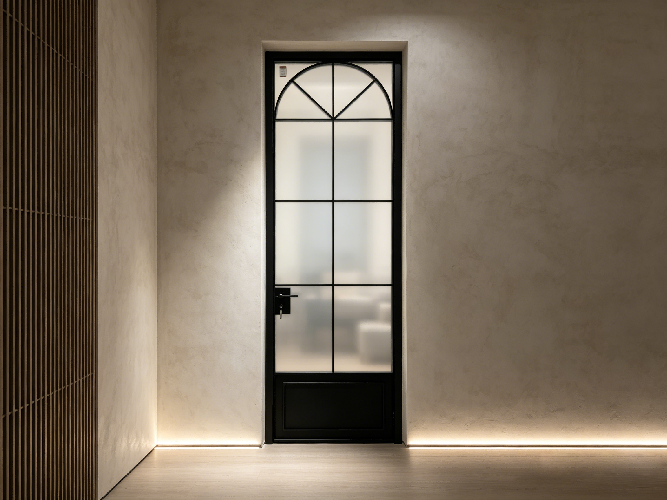 Puerta abatible de aluminio con marco delgado y vidrio decorativo