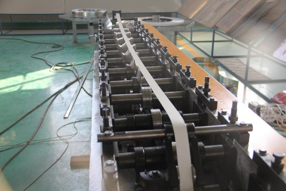 Ceiling Tee bar roll forming machine