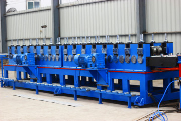 रोलिंग के लिए केबल ट्रे मशीन स्टील प्लेट
