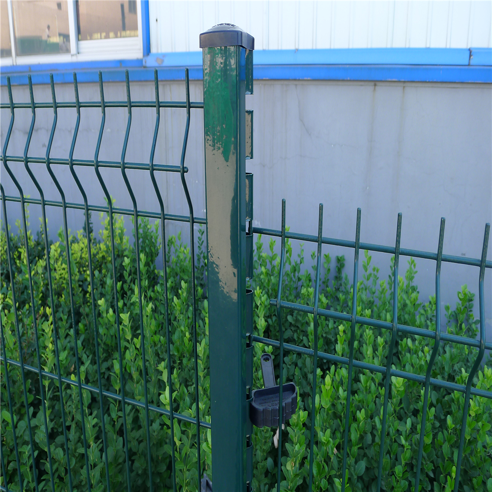 Square Hole Residential Ornamental Wire Mesh Fence