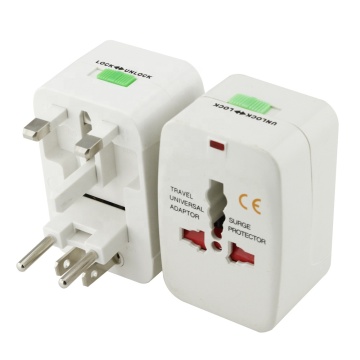 Universal Travel Plug Adapter Quick Charger 931L