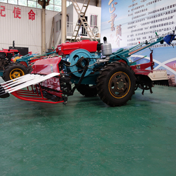 Tracteur de marche chinois Mini 12hp Mini Farm Tractor Prix en Afrique du Sud
