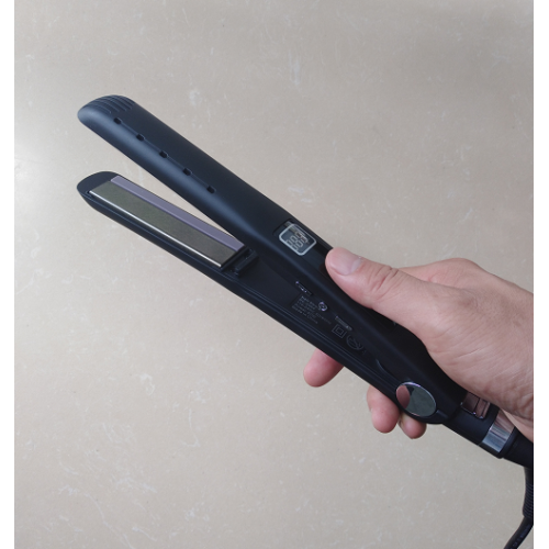 2.5x10cm Auto Temp RegulateTitanium Plate Flat Iron