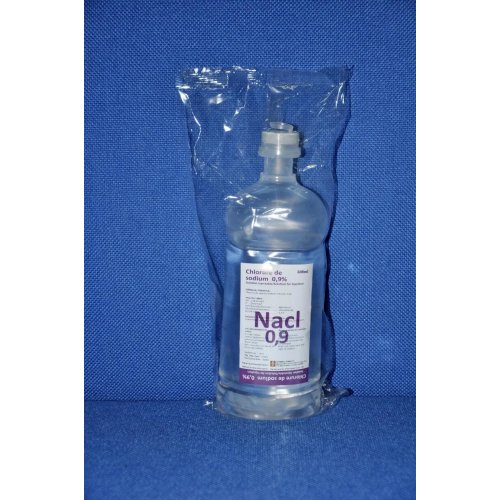 حقن كلوريد الصوديوم 0.9%/تسريب في الوريد