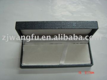 plastic pen box coated with paper