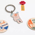 Creative king pattern plastic key chain