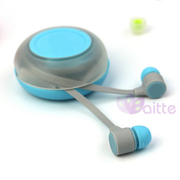 Air use noise cancelling earphone