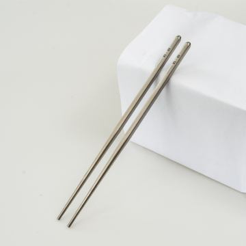 Performance a costi più elevati PURE TITANIUM CHIEST