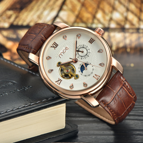 2017 New Custom Logo Watch Men OEM
