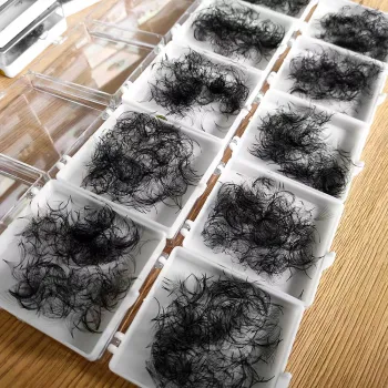 Top Quality 0.03mm Thick Silk Matte Black 5D Pre-Made False Eyelashes