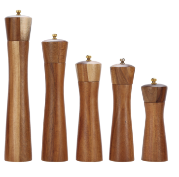 Wooden salt & pepper mills