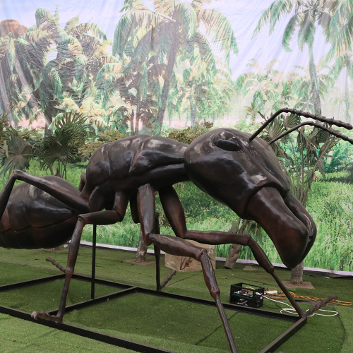 Giant Interactive Animatronic Ant