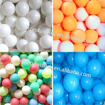 Hollow plastic ball knobs