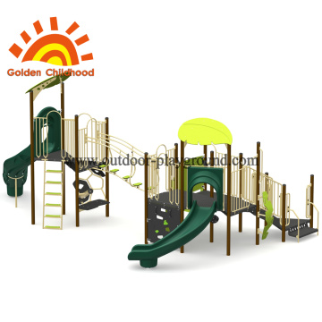 Зеленая игровая площадка для детей