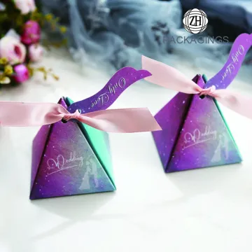 Starry Sky Pattern Triangle Pyramid Candy Gift Box