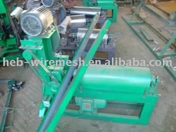 Straightening and cutting wire machine