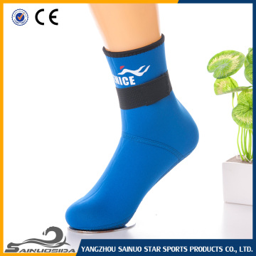 comfortable beach volleyball neoprene sand socks