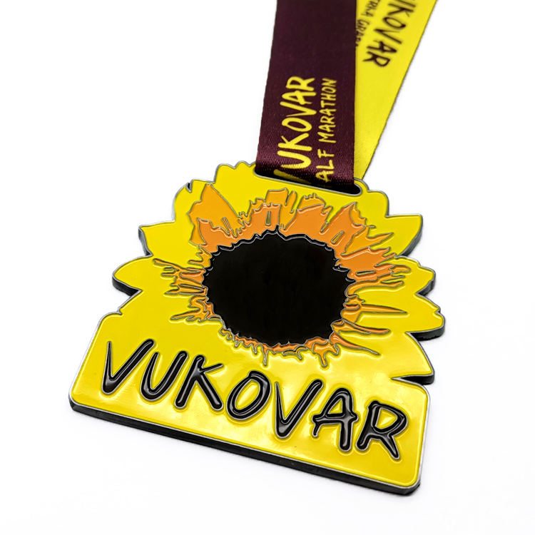 Medalha de meia maratona de abelha rainha