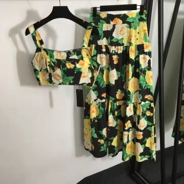 2024 SET ROSE STAMPATIVA DELLE DONNE ESTIVE: Top Halter e gonna in vita alta