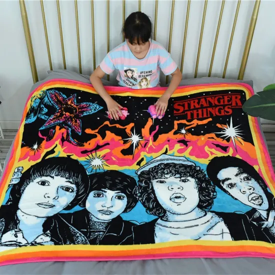 Chinese factory custom wholesale cartoon printed coral fleece kids blanket as gift