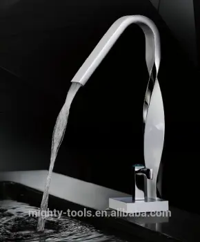 Single Handle Brass Body Basin Mixer Showeroom Faucet