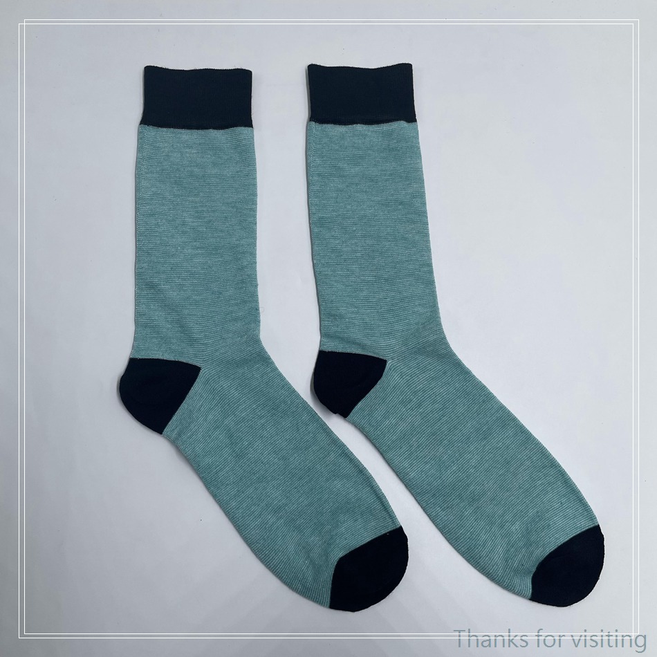 00014 sock243