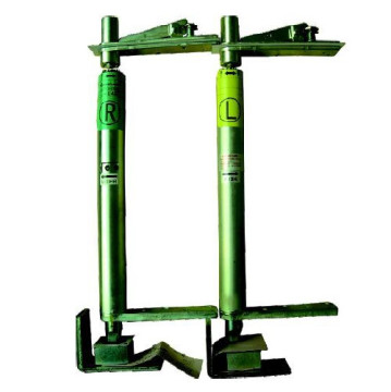 Central Pivots for Household Balanced Doors