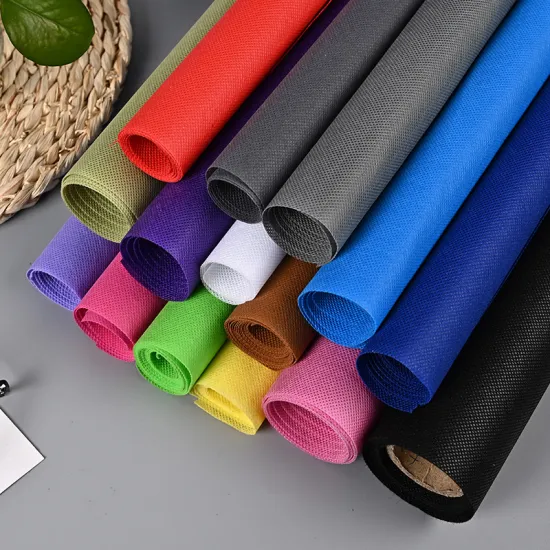 Colorful environmentally friendly spunbond non-woven fabric