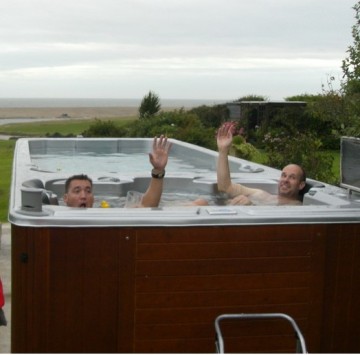 Fashionable mini swimming pool for 6 persons