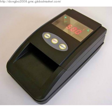 DB320B counterfeit detector with accuracy performance