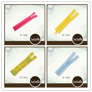 original manufacturer hot wholeslae 5#nylon zipper with fancy slider c/e a/l