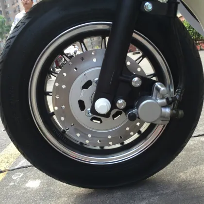 Electric Motorcycle Scooters and Scooters: Two-Wheelers for the Future