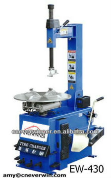 Cambiador de neumáticos EW 430 de Italia Technology