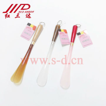 wood shoehorn