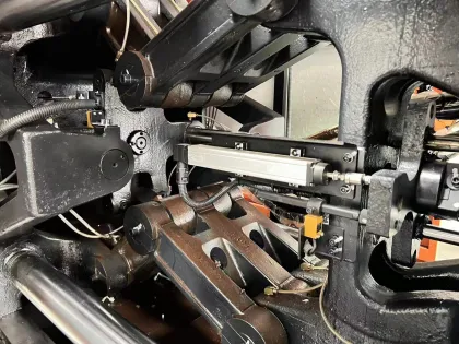 Chen Hsong JM160-MK6e 160ton PET Water Bottle Molding Machine