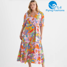 Vestido largo elegante con estampado floral