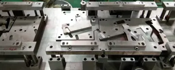 professional Automobile hinge mould