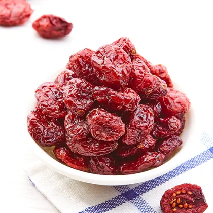 Available American whole cranberry