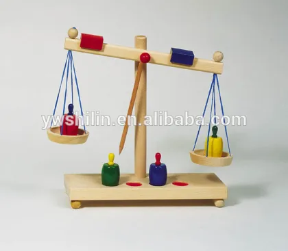 100%handmade natural FSC wooden weighing toys for kids