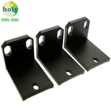 Services d'usinage personnalisés: pièces en aluminium, supports d'angle de métal noir et fabrication de tôles