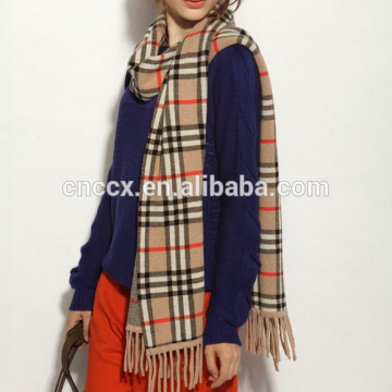 17HLC8001 traditional scottish cashmere scarf with tassels