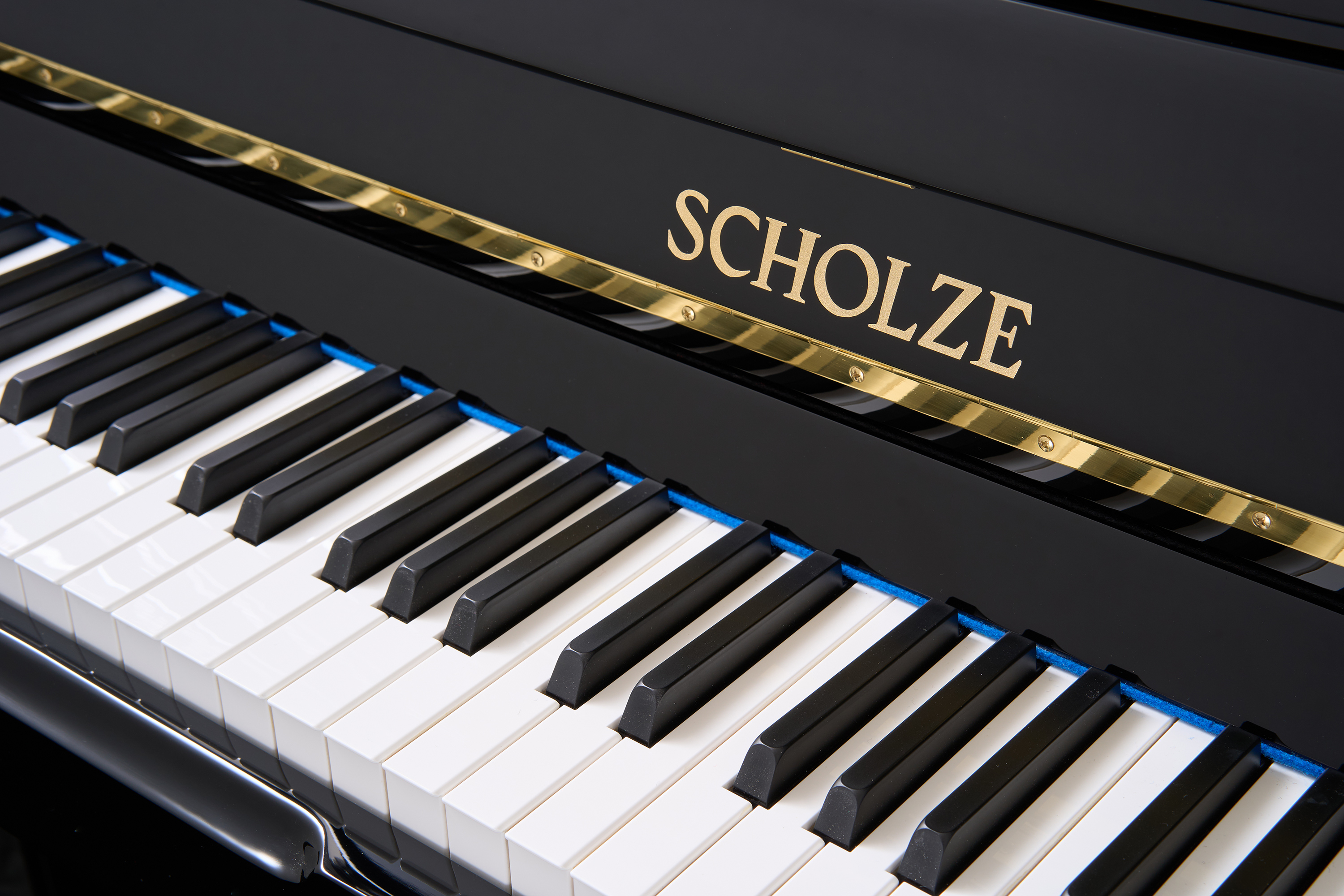 Petrof · Scholze S123 Upright Piano Black Polished Professional Playing 123 cm European Produced Piano von Petrof