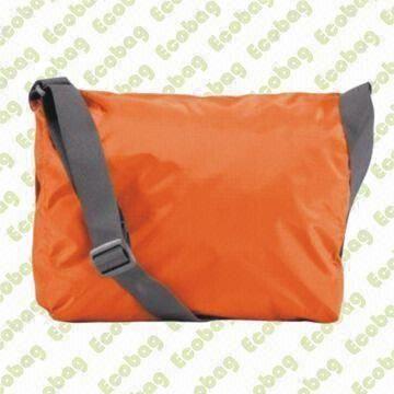 Messenger Bag with 27.9310 Inches Linear Size, Made of Polyester