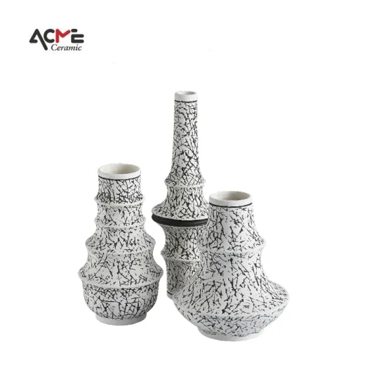 Unique Nordic Style Porcelain White Ceramic Flower Vase: Elevating Modern Minimalist Home Decor